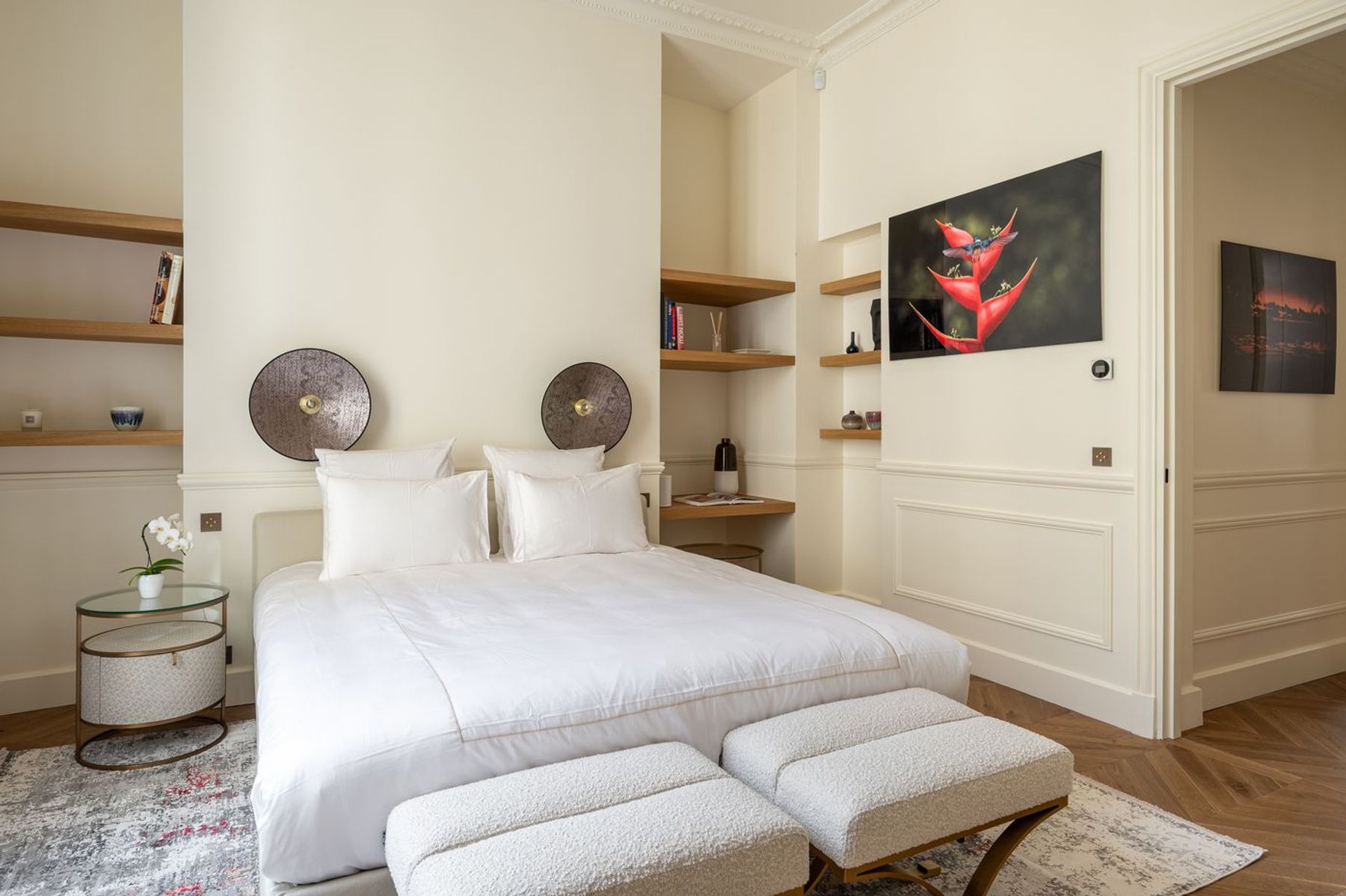 Apartment Montaigne villa photo.
